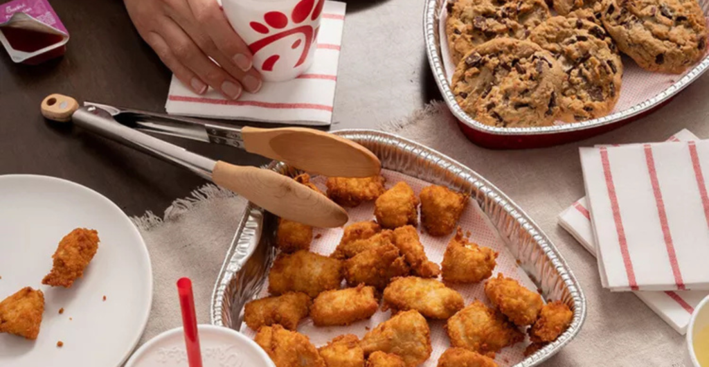 Chick-fil-A Heart Trays 2026: Prices, Availability For Chick-fil-A Valentine’s 6 Chick-fil-A Heart Trays 2026, Menu Items